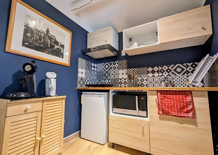 Studio Du Petit Caillou En Drome Provencale , Jacuzzi Privatif En Supplement