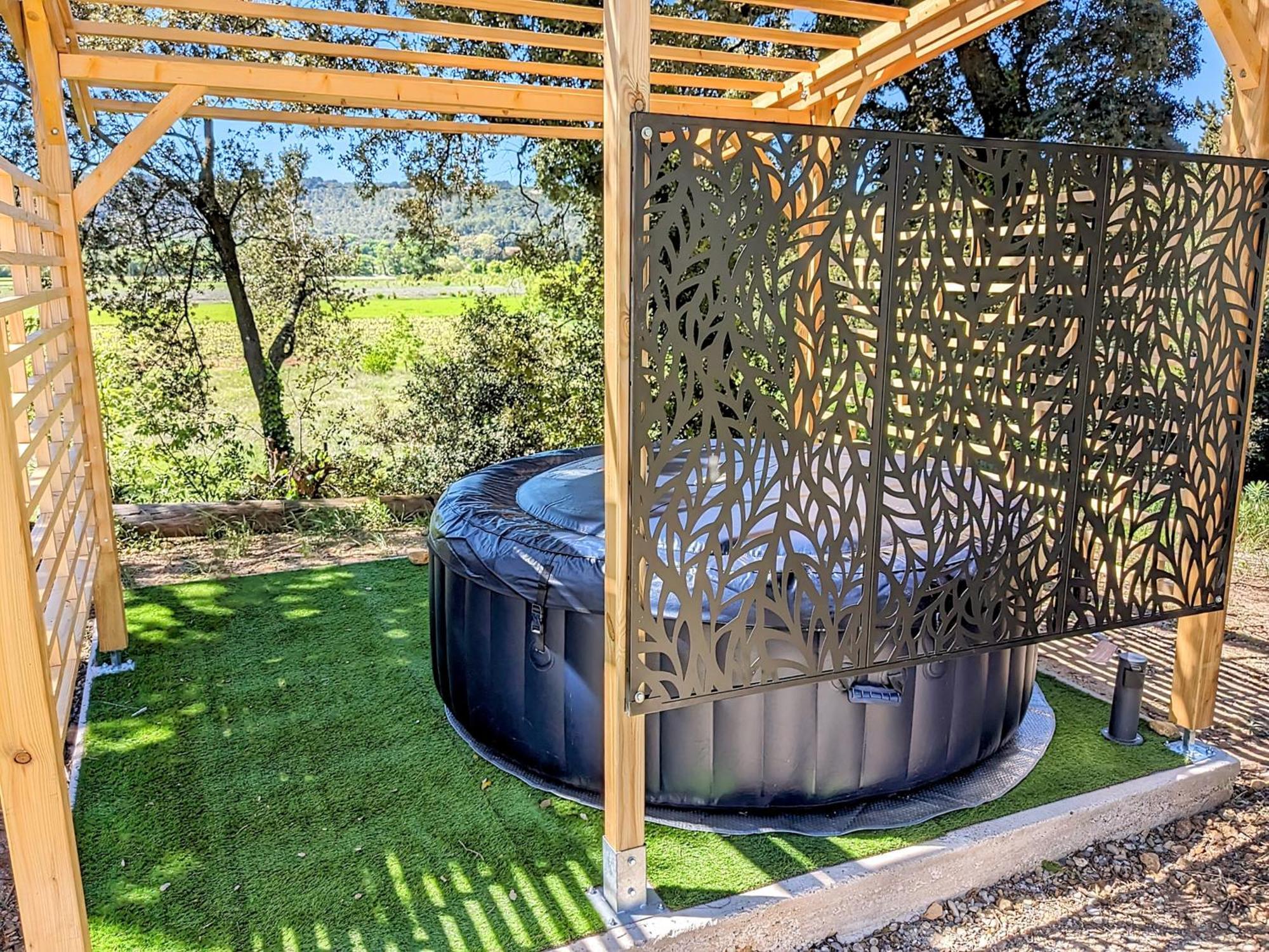 Du Petit Caillou En Drome Provencale , Jacuzzi Privatif En Supplement Saint-Restitut